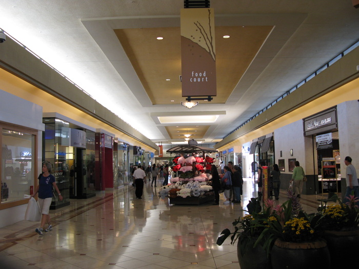 Stanford Shopping Center - leasesourcesmanila