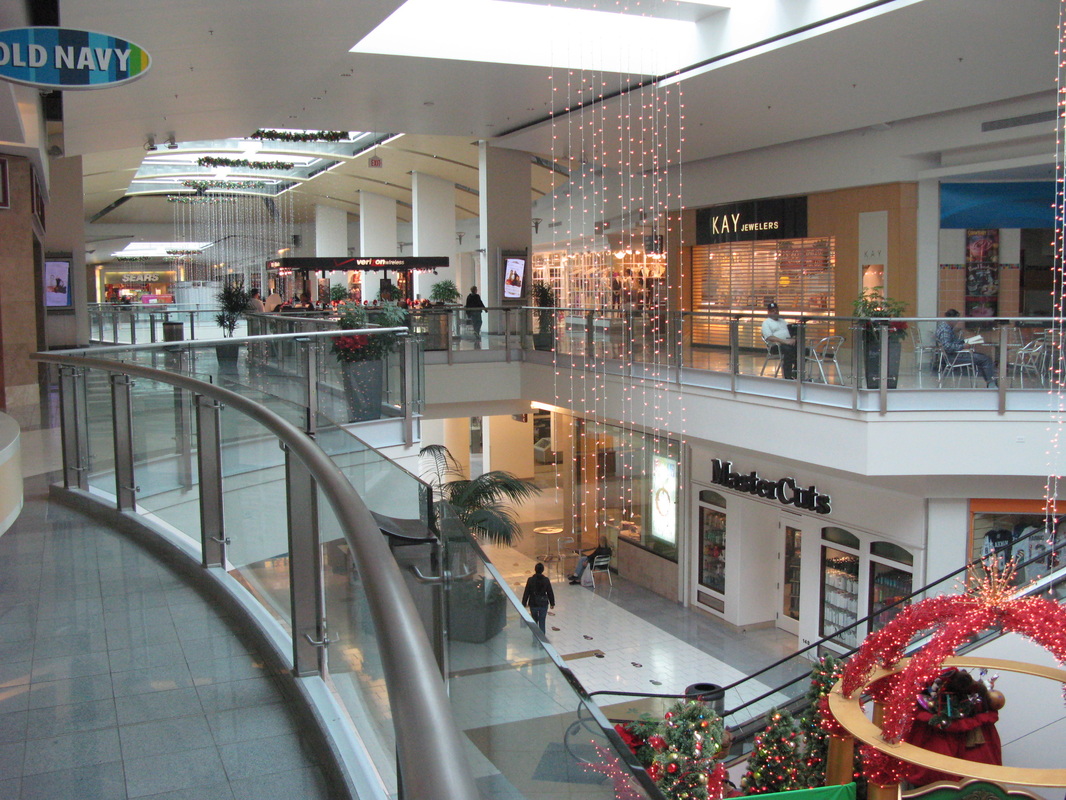 hollister stanford shopping center